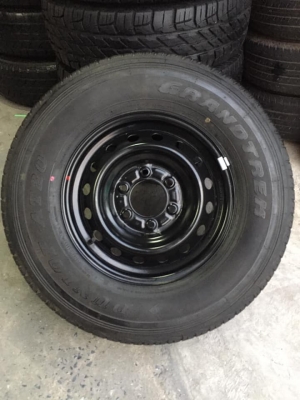 ขายล้ออ่ะไหล่ฟอร์ด+ยาง.DunLop255/70/16ปี2018 ราคา2000บ. สนใจโทร.0879050181.ส่งได้ทั่วไทย