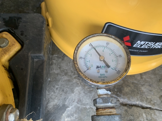 ขายปั๊มน้ำอัตโนมัติ Mitsubishi 400W สภาพดีเดิมๆ หมุนนิ่ม พร้อมใช้งาน ไม่มีรั่วซึม ตรวจเช็คแรงดันเรียบร้อย พร้อมใช้งาน ราคา 3,500 บาทพร้อมส่ง ขายปั๊มน้ำอัตโนมัติ Mitsubishi 400W สภาพดีเดิมๆ หมุนนิ่ม พร้อมใช้งาน ไม่มีรั่วซึม ตรวจเช็คแรงดันเรียบร้อย พร้อมใช้งาน ราคา 3,500 บาทพร้อมส่ง