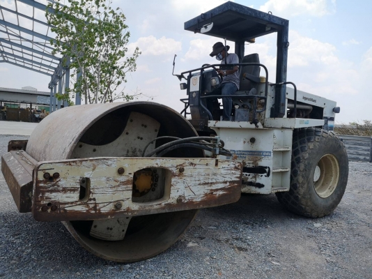 ปิดการขาย!!รถบดสั่นสะเทือน Inger-sollLand sd150d สองเพลา ล้อเรียบหนาๆ เอกสารเล่มทะเบียนพร้อม ปิดการขาย!!รถบดสั่นสะเทือน Inger-sollLand sd150d สองเพลา ล้อเรียบหนาๆ เอกสารเล่มทะเบียนพร้อม