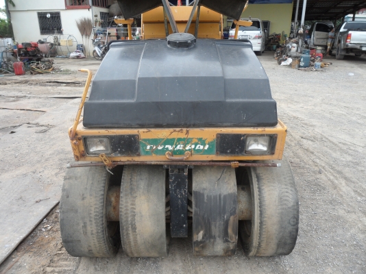 รถบดหน้ายางหลังยางรุ่นใหม่ 3ตัน ใบซื้อขาย ราคาแค่ 120,000เท่านั้น โทรด่วนที่ 081-989-1989 หรั่งครับ