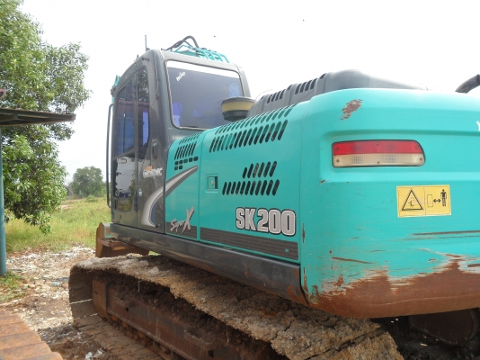 sk200-8superX ราคา1,95ล้าน แปดพันกว่าชั่วโมง สนใจโทร 081-989-1989 หรั่งครับ