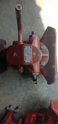 ขายลำโพงลากพ่วง KTK รุ่นK700 ล๊อค 2 ชั้นสภาพสวยมี 3 ตัวให้เลือก 12,000บาท และ9,500บาท สนใจติดต่อ 081-736-0159