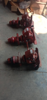 ขายลำโพงลากพ่วง KTK รุ่นK700 ล๊อค 2 ชั้นสภาพสวยมี 3 ตัวให้เลือก 12,000บาท และ9,500บาท สนใจติดต่อ 081-736-0159