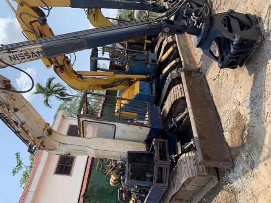 ขายรถคีบไม้ ขายรถคีบไม้