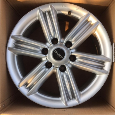 ขายล้อ Isuzu D-Max ขอบ18&rdquo; 6รู สภาพสวยมาก - ราคาชุดละ 6,500 บาท