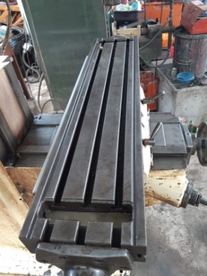 ถ้าท่านกำลังหาเครื่องมิลลิ่ง พร้อม DRO ในราคาซื้อแท่นเจาะตั่งพื้น ยังไม่ได้เลย 48000 บาท 0814583376 เอก ปทุม