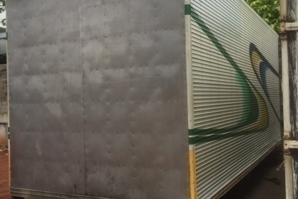 ขายตู้เปียก 10 ล้อ ยาว 6 ม. สูง 2.6 ม. กว้าง 2.5 ม. ติดต่อ 089-5367218. 081-4252943