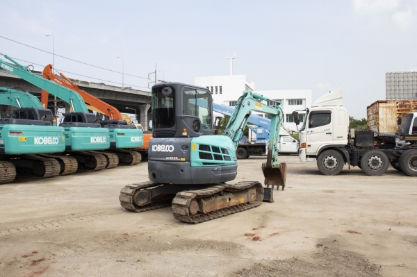 KOBELCO SK50SR-5 นำเข้าจากญี่ปุ่น สนใจติดต่อ ผึ้ง โทร 095-0563605 KOBELCO SK50SR-5 นำเข้าจากญี่ปุ่น สนใจติดต่อ ผึ้ง โทร 095-0563605