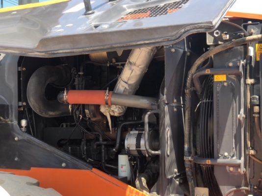 ขายรถตักล้อยาง HITACHI ZW180-5B (เทียบเท่า WA320-7) ปี 2016 นำเข้าเองจากญี่ปุ่น มีVDOการทำงานครับ ขายรถตักล้อยาง HITACHI ZW180-5B (เทียบเท่า WA320-7) ปี 2016 นำเข้าเองจากญี่ปุ่น มีVDOการทำงานครับ