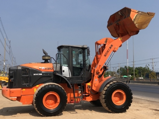ขายรถตักล้อยาง HITACHI ZW220-5B (เทียบเท่า WA380-7) ปี 2016 นำเข้าเองจากญี่ปุ่น มีVDOการทำงานครับ