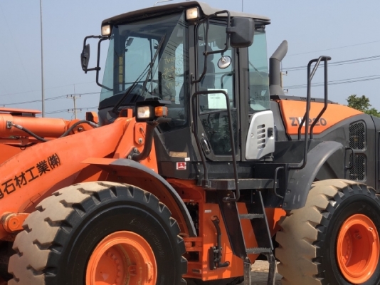 ขายรถตักล้อยาง HITACHI ZW220-5B (เทียบเท่า WA380-7) ปี 2016 นำเข้าเองจากญี่ปุ่น มีVDOการทำงานครับ