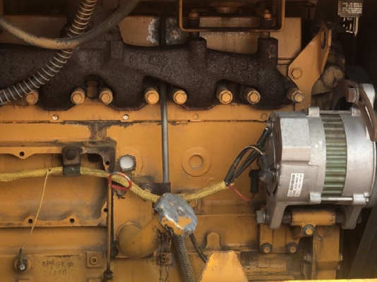 ขายรถตักล้อยาง KOMATSU WA100-1 (2,XXX ชั่วโมง) นำเข้าจากญี่ปุ่น สภาพสวยพร้อมใช้งาน มีVDOการทำงานครับ ขายรถตักล้อยาง KOMATSU WA100-1 (2,XXX ชั่วโมง) นำเข้าจากญี่ปุ่น สภาพสวยพร้อมใช้งาน มีVDOการทำงานครับ