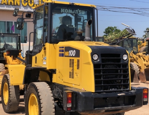 ขายรถตักล้อยาง KOMATSU WA100-7 ปี 2017 นำเข้าเองจากญี่ปุ่น สภาพสวยพร้อมใช้งาน มีVDOการทำงานครับ