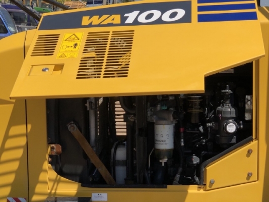 ขายรถตักล้อยาง KOMATSU WA100-7 ปี 2017 นำเข้าเองจากญี่ปุ่น สภาพสวยพร้อมใช้งาน มีVDOการทำงานครับ ขายรถตักล้อยาง KOMATSU WA100-7 ปี 2017 นำเข้าเองจากญี่ปุ่น สภาพสวยพร้อมใช้งาน มีVDOการทำงานครับ
