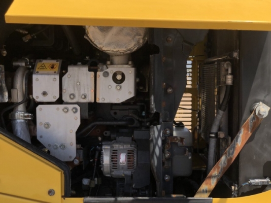 ขายรถตักล้อยาง KOMATSU WA100-7 ปี 2017 นำเข้าเองจากญี่ปุ่น สภาพสวยพร้อมใช้งาน มีVDOการทำงานครับ