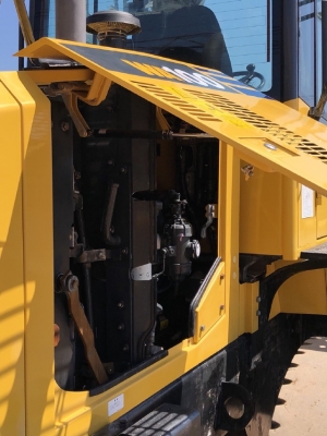 ขายรถตักล้อยาง KOMATSU WA100-7 ปี 2017 นำเข้าเองจากญี่ปุ่น สภาพสวยพร้อมใช้งาน มีVDOการทำงานครับ