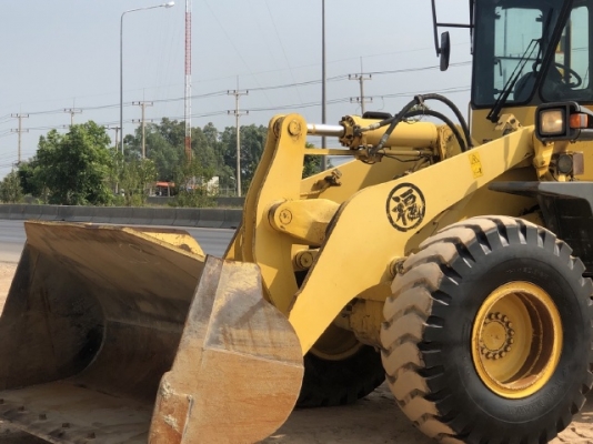ขายรถตักล้อยาง KOMATSU WA300-3E นำเข้าเองจากญี่ปุ่น สภาพสวยพร้อมใช้งาน มีVDOการทำงานครับ