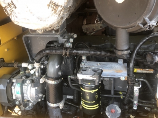 ขายรถตักล้อยาง KOMATSU WA320-6 ปี 2014 นำเข้าเองจากญี่ปุ่น สภาพสวยพร้อมใช้งาน มีVDOการทำงานครับ