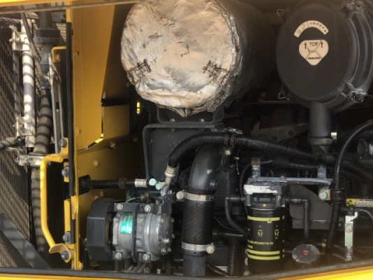 ขายรถตักล้อยาง KOMATSU WA320-6 ปี 2014 นำเข้าเองจากญี่ปุ่น สภาพสวยพร้อมใช้งาน มีVDOการทำงานครับ