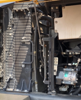ขายรถตักล้อยาง KOMATSU WA320-7 ปี 2015 นำเข้าเองจากญี่ปุ่น สภาพสวยพร้อมใช้ มีVDOการทำงานครับ