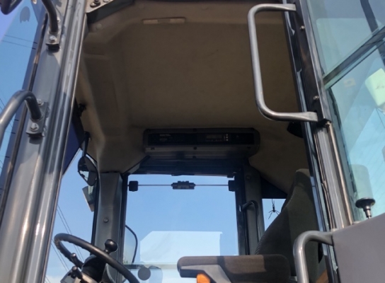 ขายรถตักล้อยาง KOMATSU WA380-6 ปี 2013 นำเข้าเองจากญี่ปุ่น สภาพสวยพร้อมใช้งาน มีVDOการทำงานครับ