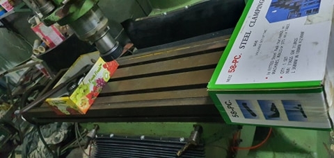 ขายครับขาย มิลลิ่ง m2 ไต้หวัน นิ่ม เงียบ พร้อมใช้ 45000 บาท ขายครับขาย มิลลิ่ง m2 ไต้หวัน นิ่ม เงียบ พร้อมใช้ 45000 บาท