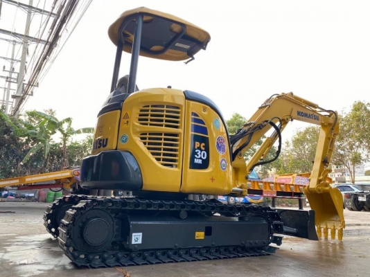 (ขายดาวน์)Komatsu PC30 MR3ใช้งาน 6000ช.ม สวยมาก