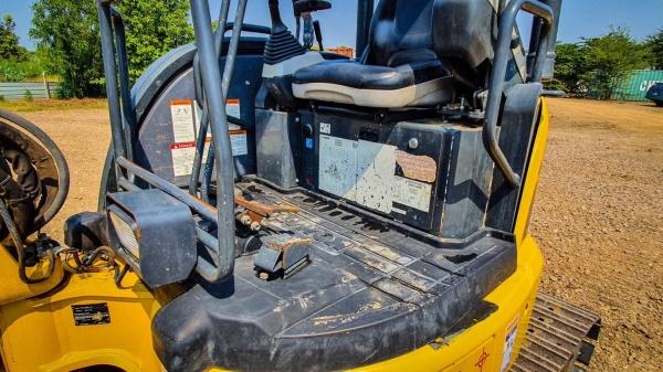 (ขายดาวน์)Komatsu PC30 MR3ใช้งาน 6000ช.ม สวยมาก