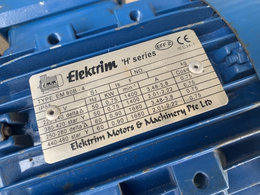 ขายมอเตอร์เกียร์แบบเพลาสวม Electim 1HP. 380V หัวเกียร์ TPG อัตราทด 1:7.5 เพลาออกประมาณ 190รอบต่อนาที สภาพสวย หมุนนิ่ม พร้อมใช้งาน ราคา 3,800 บาท ขายมอเตอร์เกียร์แบบเพลาสวม Electim 1HP. 380V หัวเกียร์ TPG อัตราทด 1:7.5 เพลาออกประมาณ 190รอบต่อนาที สภาพสวย หมุนนิ่ม พร้อมใช้งาน ราคา 3,800 บาท