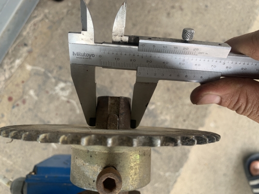 ขายมอเตอร์เกียร์แบบเพลาสวม Electim 1HP. 380V หัวเกียร์ TPG อัตราทด 1:7.5 เพลาออกประมาณ 190รอบต่อนาที สภาพสวย หมุนนิ่ม พร้อมใช้งาน ราคา 3,800 บาท ขายมอเตอร์เกียร์แบบเพลาสวม Electim 1HP. 380V หัวเกียร์ TPG อัตราทด 1:7.5 เพลาออกประมาณ 190รอบต่อนาที สภาพสวย หมุนนิ่ม พร้อมใช้งาน ราคา 3,800 บาท