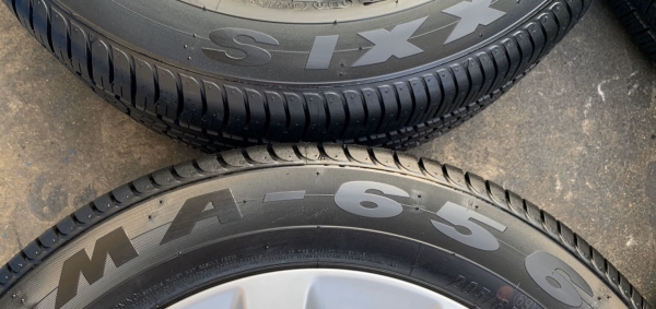 ยางใหม่ป้ายแดง 205-60-16 Maxxis ปลายปี 19 รถออกปีนี้ 20 ตุ่มเป้งๆ เส้นสีชัด