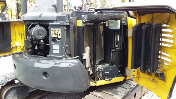 Pc40mr-3 KOMATSU รถนอกยังไม่ได้ใช้งานในไทย ราคา 685,000 ชัวโมงทำงาน 2,8XX สนใจสอบถามรายละเอียดที่ 081-989-1989 หรั่งครับ