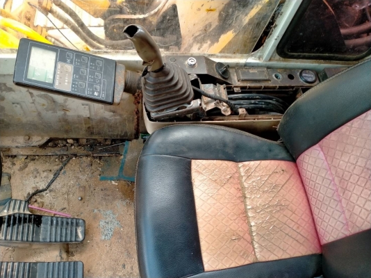 ขายรถขุด pc200-5..คอนโทสั้น ระบบไฟฟ้าครบ ช่วงล่าสวย