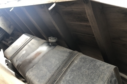 ขายกะบะพร้อมหลังคา ยาว 4.5 ม สูง 2.2 ม กว้าง 2 ม คัสซี 70 ซม ติดต่อ 089-5367218. 081-4252943