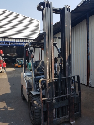 ขายฟอร์คลิฟท์ 3 ตัน