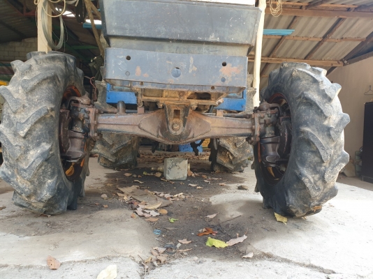 ขาย ISEKI TA270 สภาพสวย 4WD ขาย ISEKI TA270 สภาพสวย 4WD