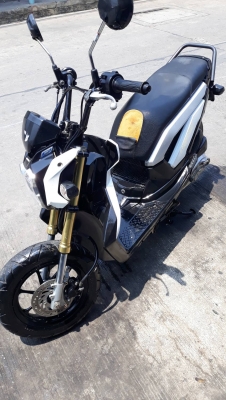 zoomer-x ปี 56 เล่มโอน ไม่ลด zoomer-x ปี 56 เล่มโอน ไม่ลด