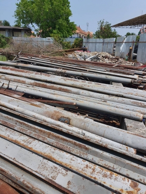 เหล็กแป๊ป4นิ้ว6นิ้วตัวซีหน้า5มีประมาณ8ตันโลละ12บาท เหล็กแป๊ป4นิ้ว6นิ้วตัวซีหน้า5มีประมาณ8ตันโลละ12บาท