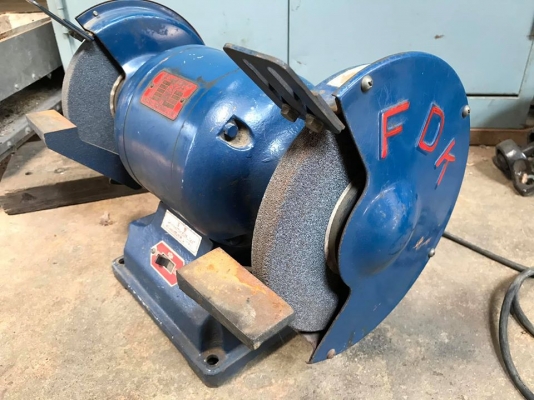 แท่นหินเจียร์ FDK