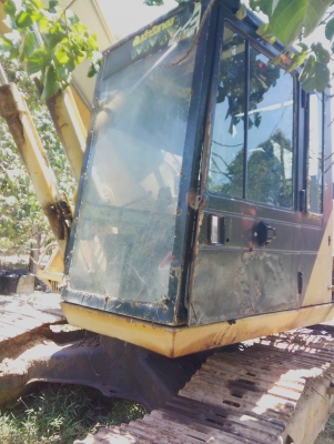 KOMATSU PC200-3 พร้อมใช้งาน