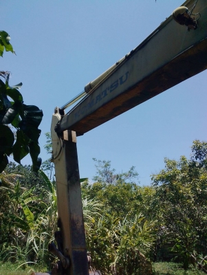 KOMATSU PC200-3 พร้อมใช้งาน