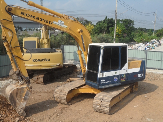 สงกรานต์ไม่ให้หยุด..เราก็ขายรถขุดต่อไปสิครับ...Pc120-5ตัวเดินใหญ่เต็มทุกระบบ คอนโทนสั้น แทรคใหญ่ อามพิเศษ เอกสารอินวอย 7800,00บาท 081-989-1989 หรั่งครับ