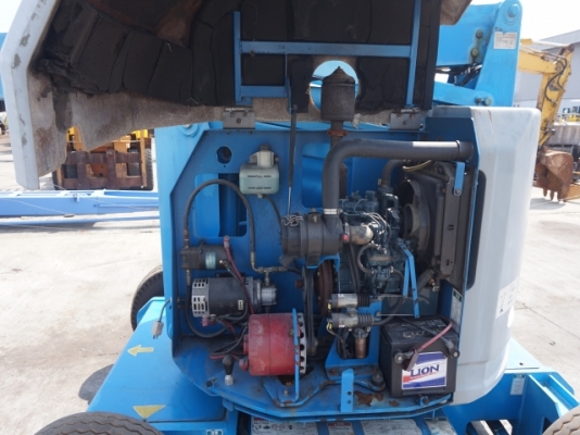 รถกระเช้า GENIE Z-34/22-BF เสาสูง 10 เมตร นำเข้าจากญี่ปุ่น ติดต่อ ผึ้ง โทร. 095-0563605