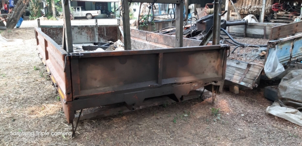 ขาย กระบะเหล็ก ยาว 5.50 เมตร