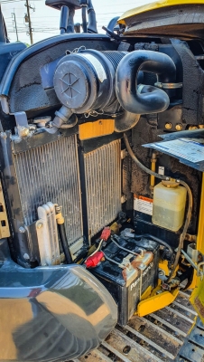 ขายด่วน!!Kommatsu PC30MR-3 ไมล์ ชม.6,000 เอกสารเล่มทะเบียน