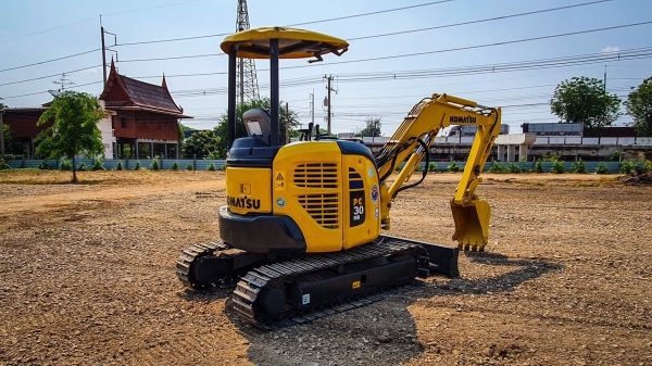 ขายด่วน!!Kommatsu PC30MR-3 ไมล์ ชม.6,000 เอกสารเล่มทะเบียน ขายด่วน!!Kommatsu PC30MR-3 ไมล์ ชม.6,000 เอกสารเล่มทะเบียน