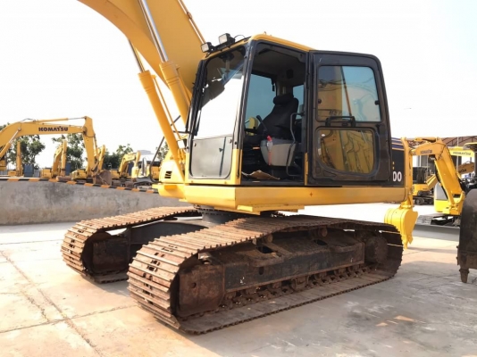 ขายดาวน์!! Komatsu PC200-8MO ไมล์ 3500 สวยๆค่ะ ขายดาวน์!! Komatsu PC200-8MO ไมล์ 3500 สวยๆค่ะ