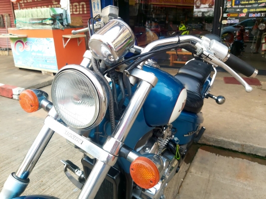 ขาย HONDA STEED400 เดิมๆ เครื่องดี ระบบไฟติดครบ โครเมี่ยมเงา มีที่พิงหลัง ฝาครอบล้อหลัง อินวอยส์ สรร