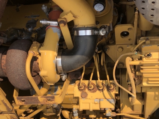 ขายรถดันดิน CAT D4H (4,XXX ชั่วโมง) นำเข้าเองจากญี่ปุ่น สภาพสวยพร้อมใช้งาน มีVDOการทำงานครับ