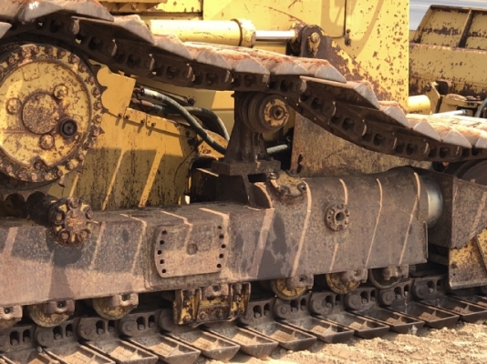 ขายรถดันดิน CAT D4H (4,XXX ชั่วโมง) นำเข้าเองจากญี่ปุ่น สภาพสวยพร้อมใช้งาน มีVDOการทำงานครับ